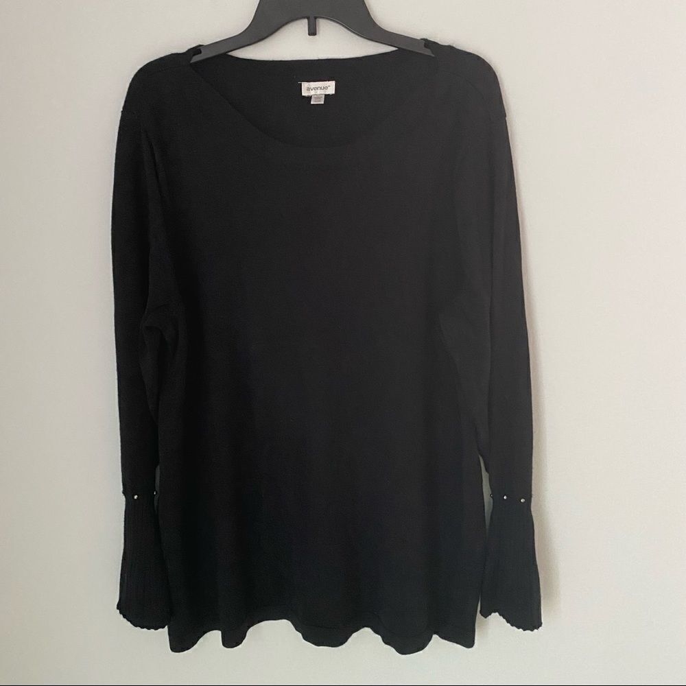 Avenue Women’s Bell Sleeve Boat Neck Black Knit Top